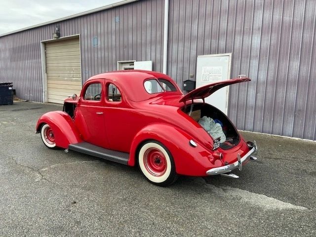 1937 Ford 5 Window Coupe England Motor