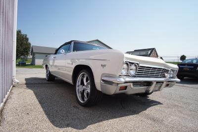 1966 Impala White England Motor